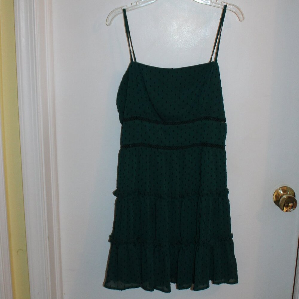 Francesca's Mi Ami Emerald Green Swiss Dot Tiered Babydoll Dress